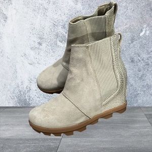Sorel Women's Joan of Arctic Wedge II Chelsea Ankle Boots LL5345-271 Size 7